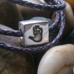 handprint bead fits pandora square