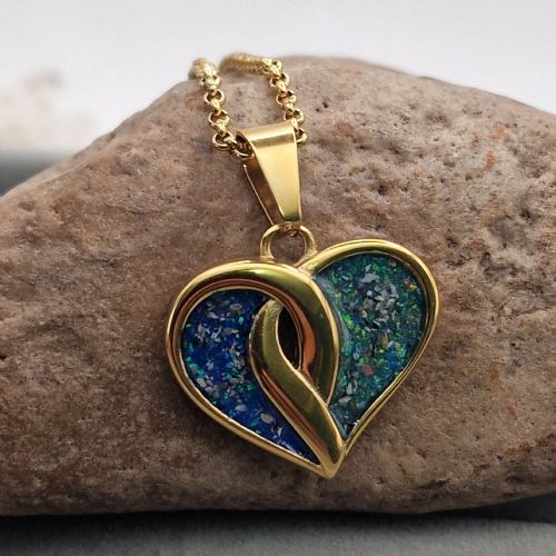 Heart memory necklace with 2 sets of ashes in 18ct gold pvd