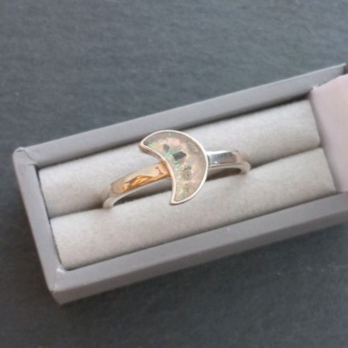 Memorial moon Ring size P