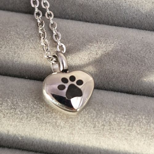 Small Heart ashes urn necklace with Pawprint