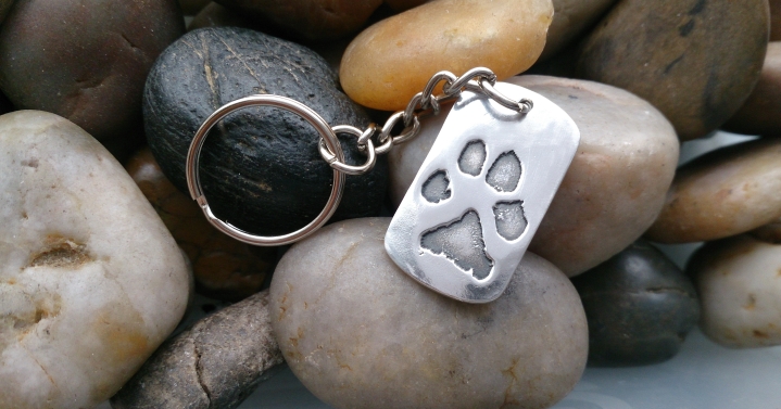 Pawprint Print keyring