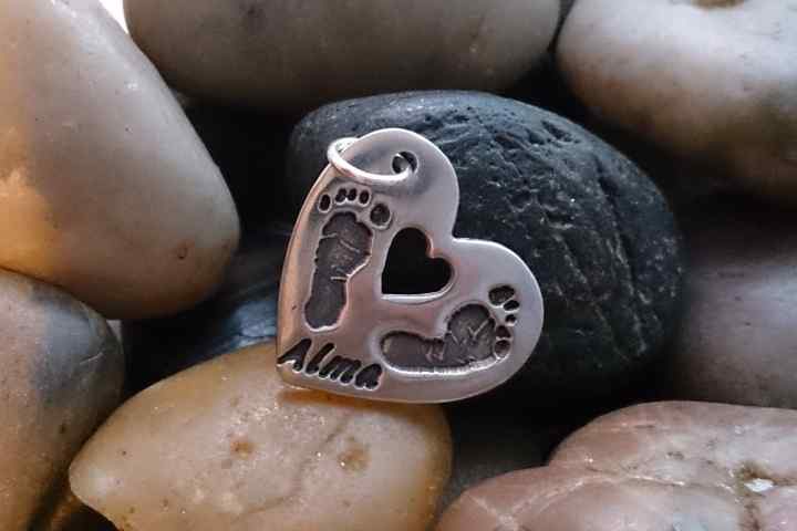 Footprints on my heart pendant