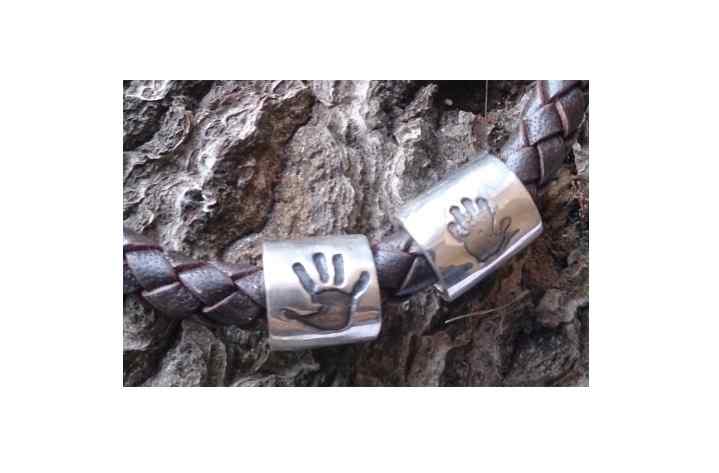 Men's chunky Handprint Bead on Leather bracelet